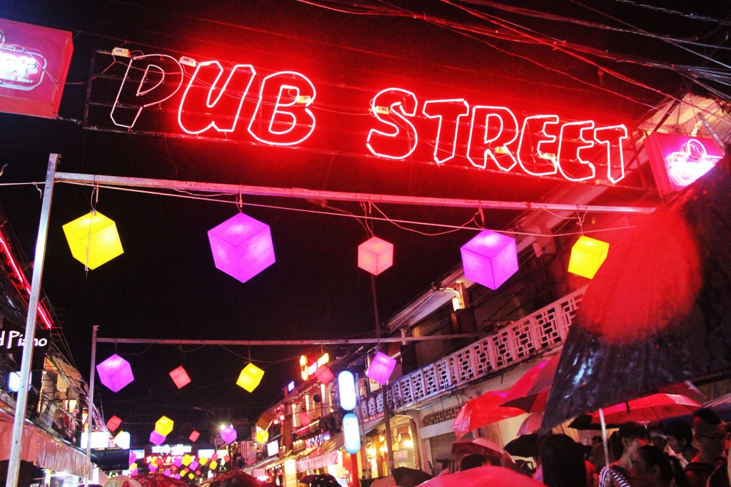 PUB STREET