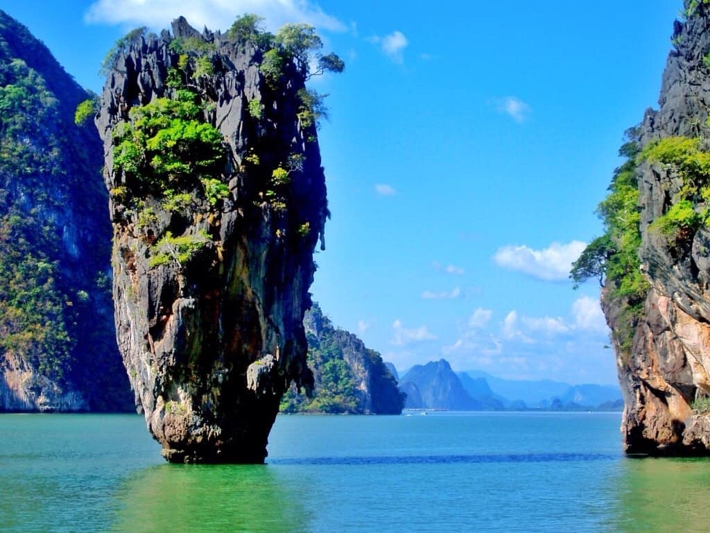 Island hopping, Thailand