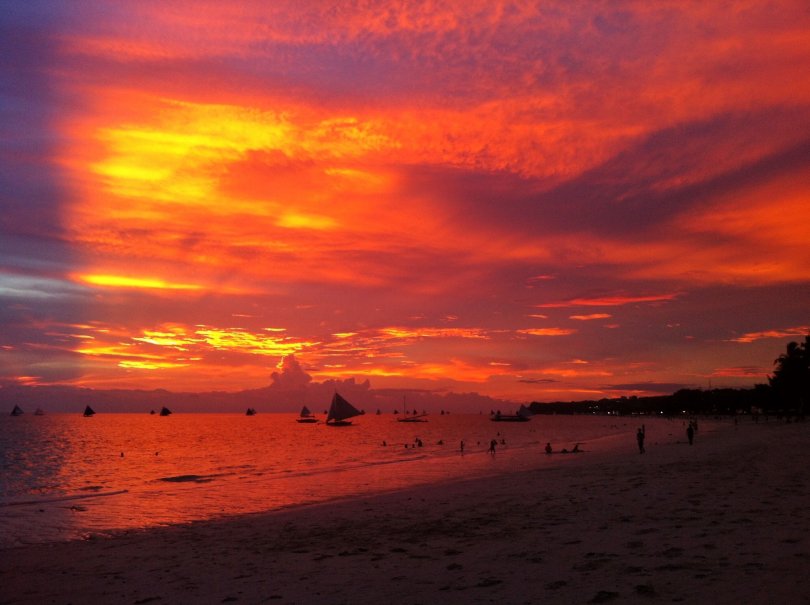 Beautiful sunsets at Boracay