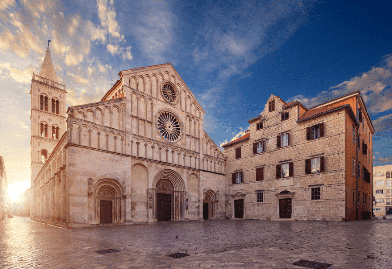 How to spend an amazing one day in Zadar (12 must-see sights!)