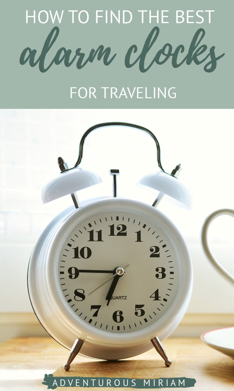 Find the best travel alarm clocks for your next trip. Choose between analog, digital, sound machines and much more in my handpicked selection. #alarmclocks #travelalarm