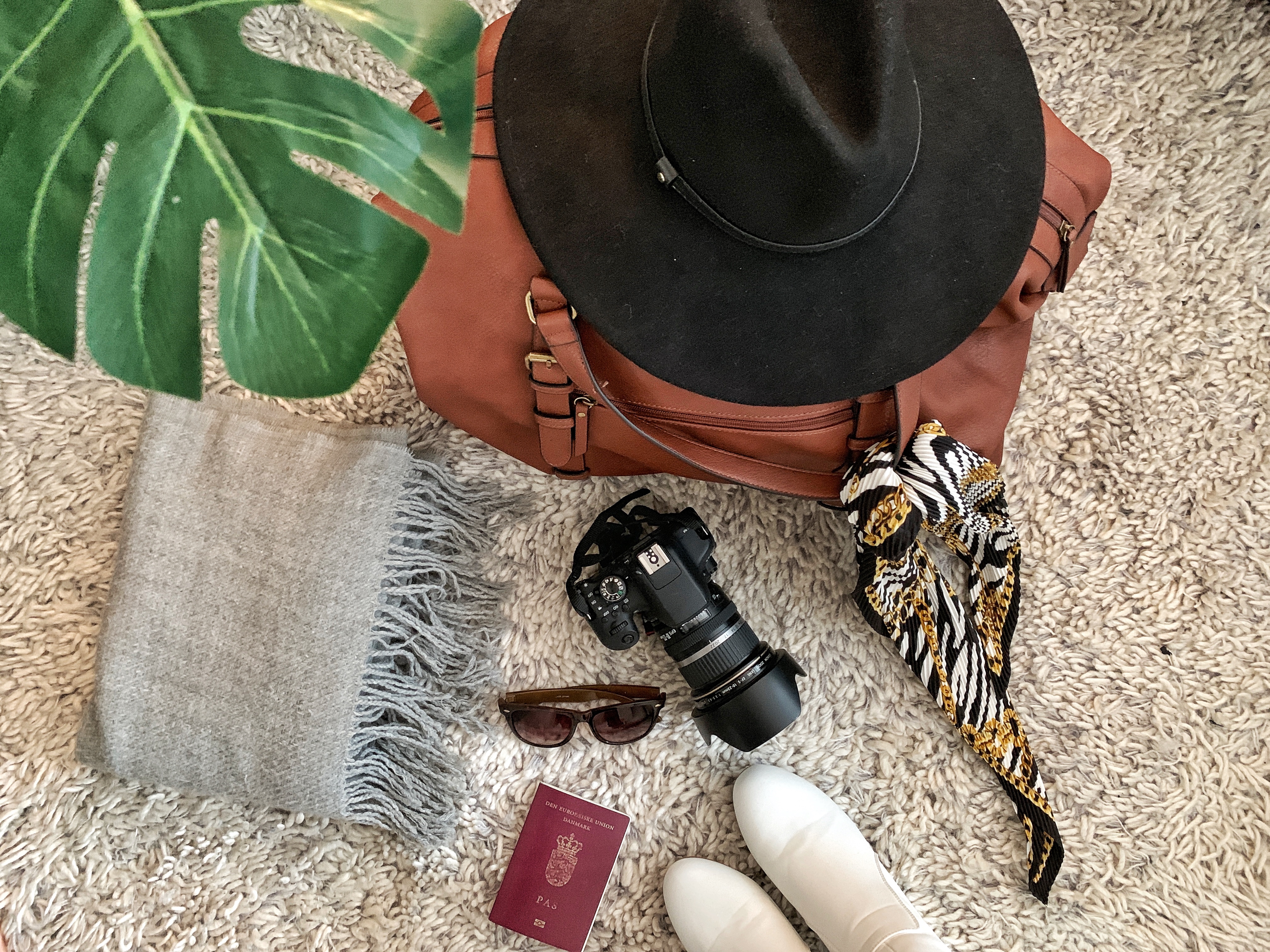 gifts for female business travelers