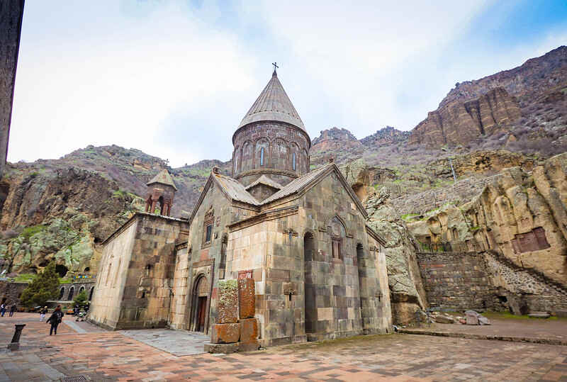 16 important facts about Armenia