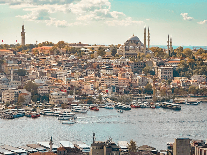 10 reasons to visit Istanbul