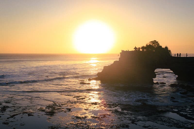 How to best enjoy the sunset at Tanah Lot