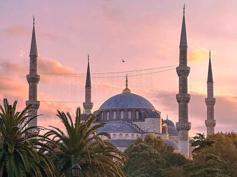 Perfect 1 day Istanbul itinerary: 12 best places to visit