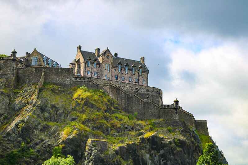 How to spend a day in Edinburgh  Itinerary (2024)