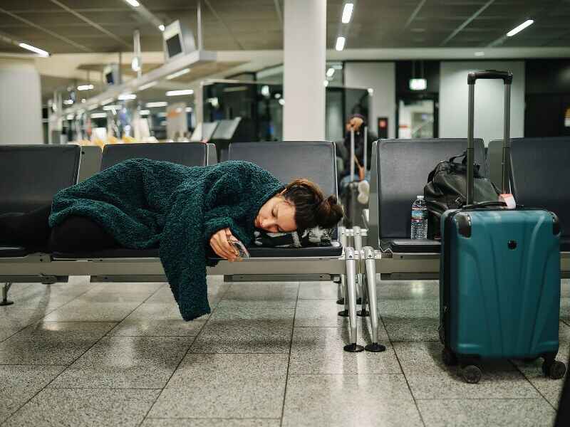 Layover vs stopover: Which is better for you?
