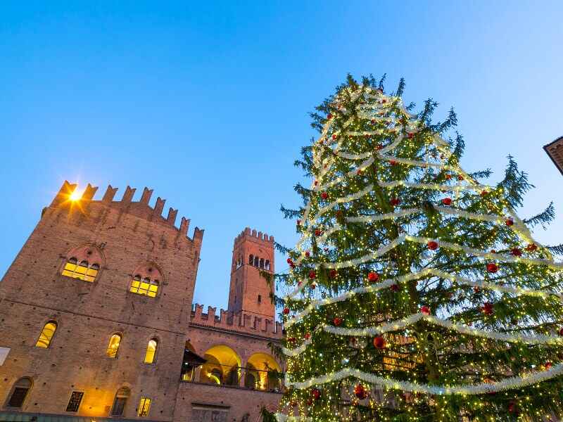 12 things to do in Bologna in winter + Christmas